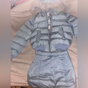 Winter set - not the right color for my boots so I’m selling